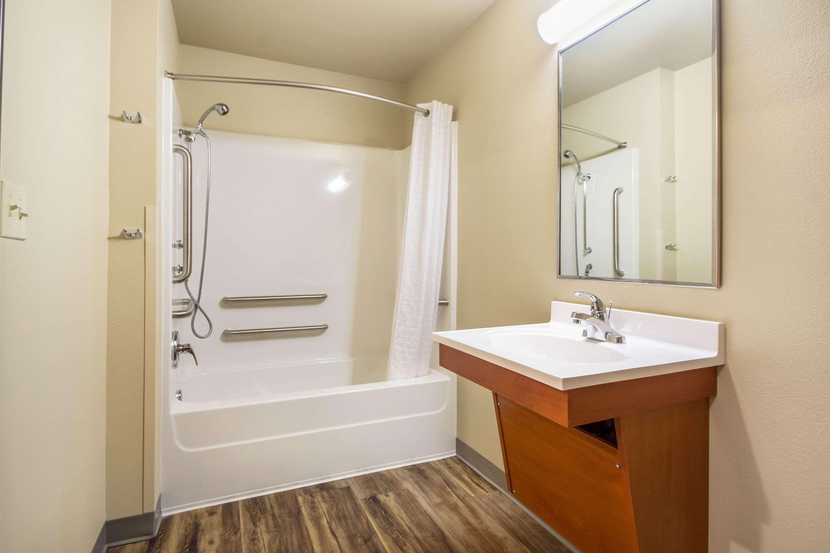 Econo Lodge Burlington Zewnętrze zdjęcie