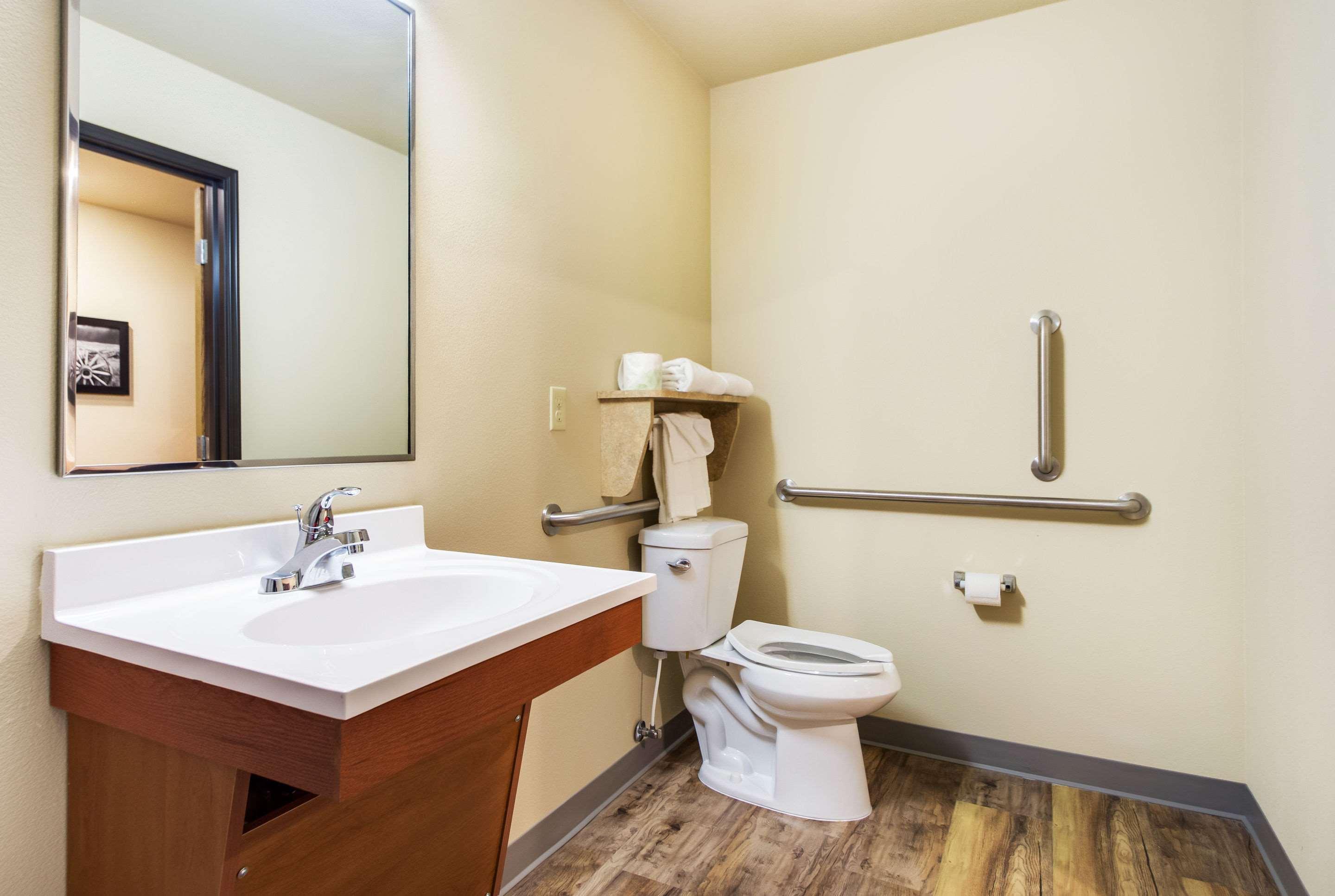 Econo Lodge Burlington Zewnętrze zdjęcie
