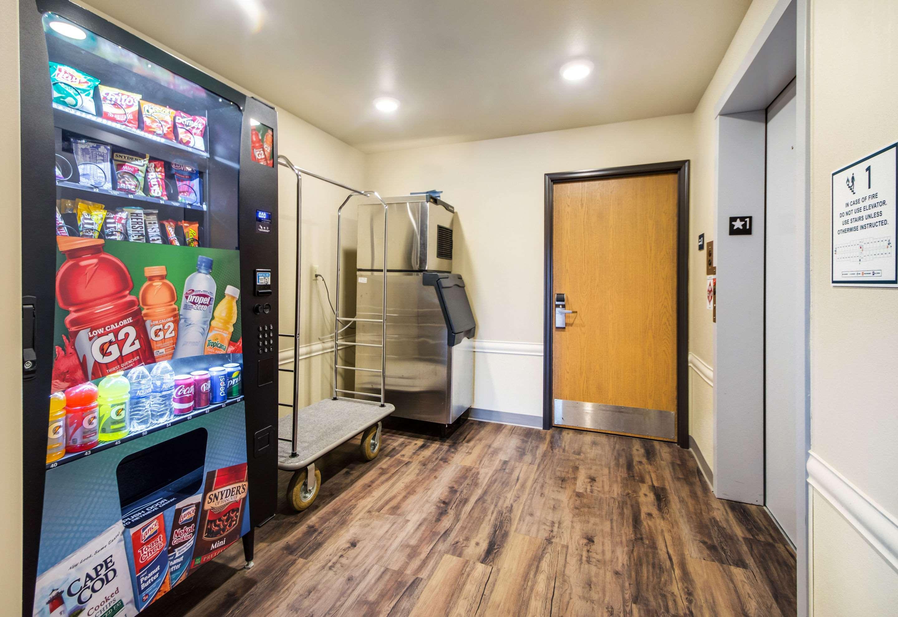 Econo Lodge Burlington Zewnętrze zdjęcie