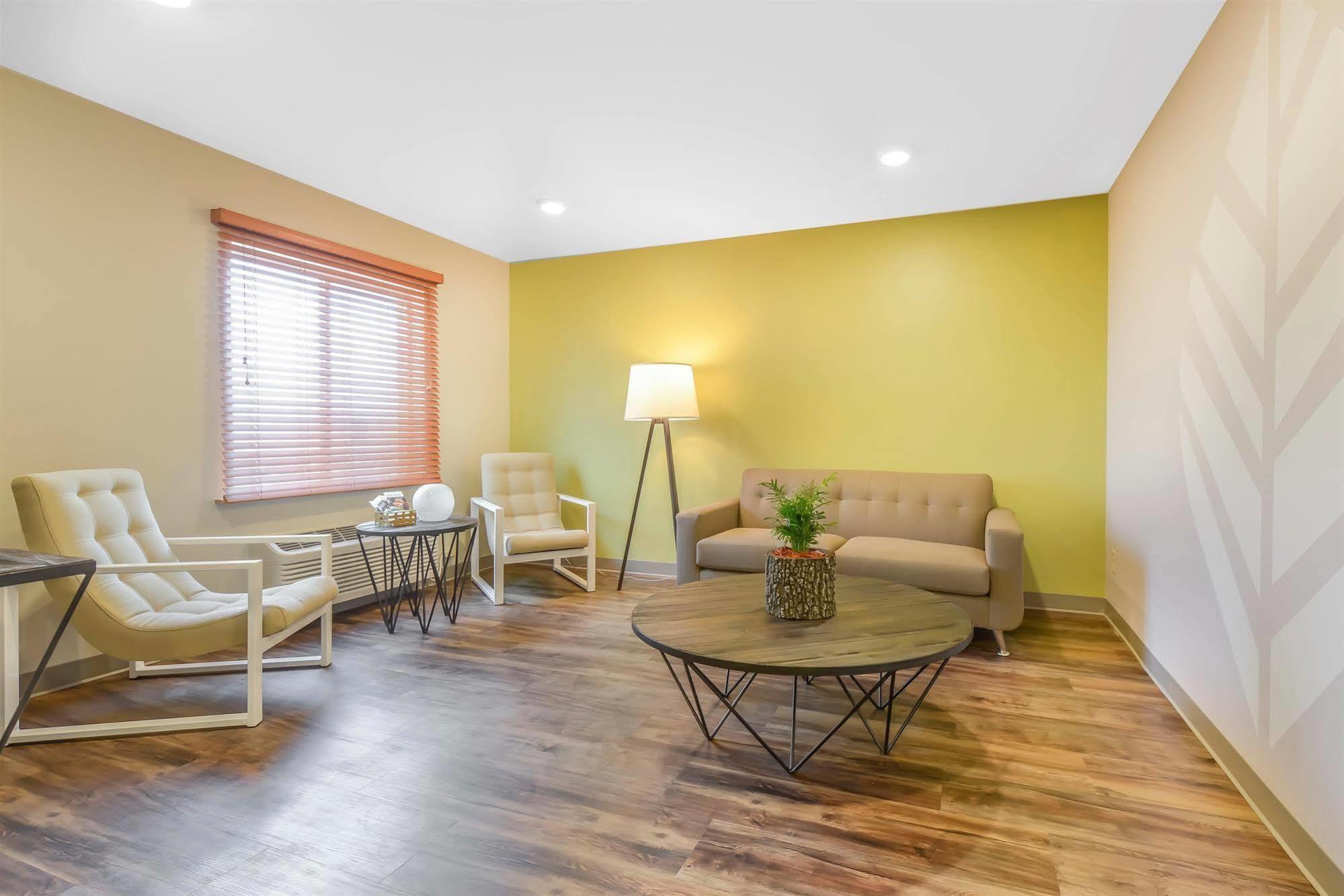 Econo Lodge Burlington Zewnętrze zdjęcie